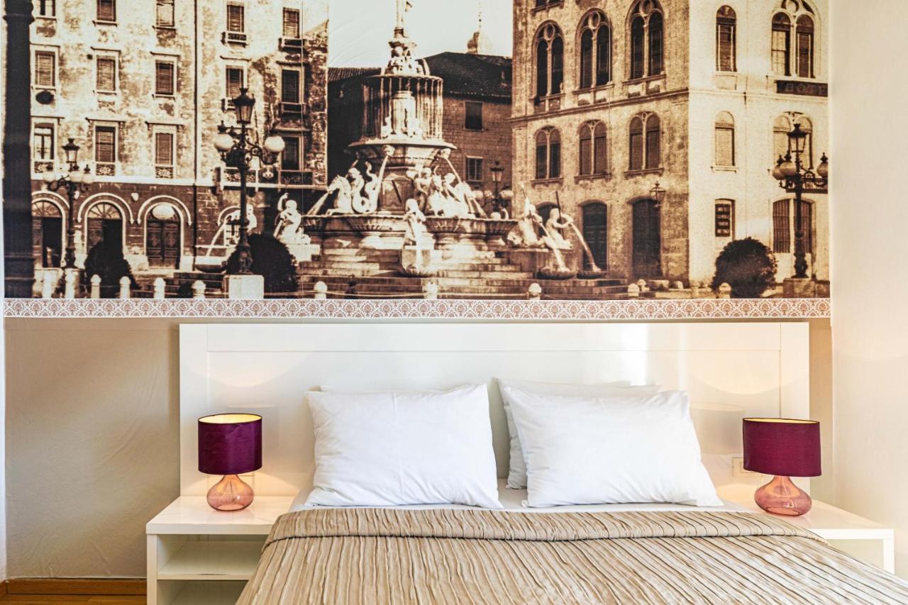Riva City Rooms Split Exterior foto