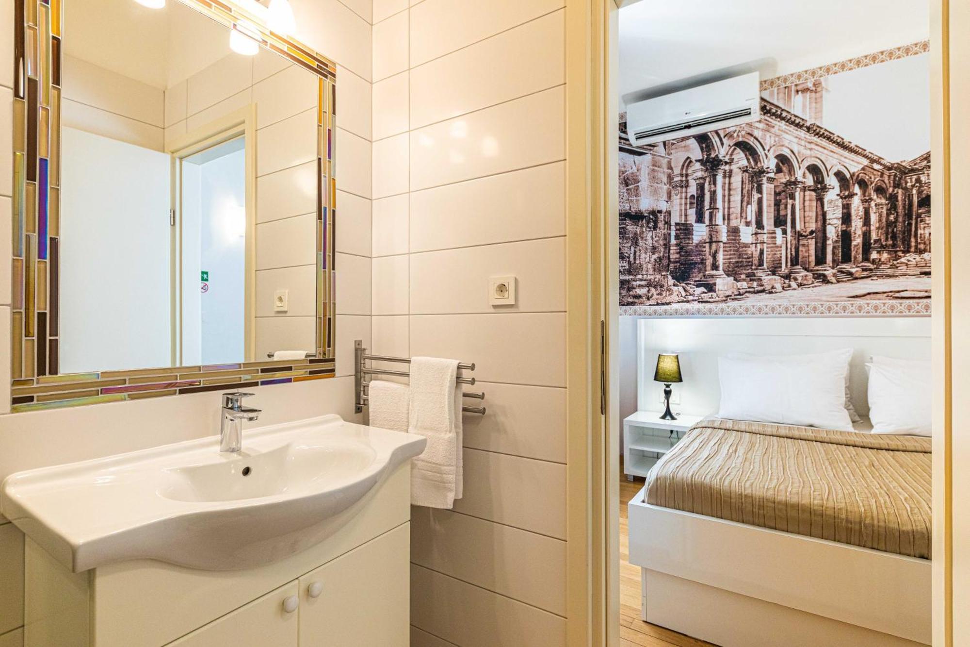 Riva City Rooms Split Quarto foto